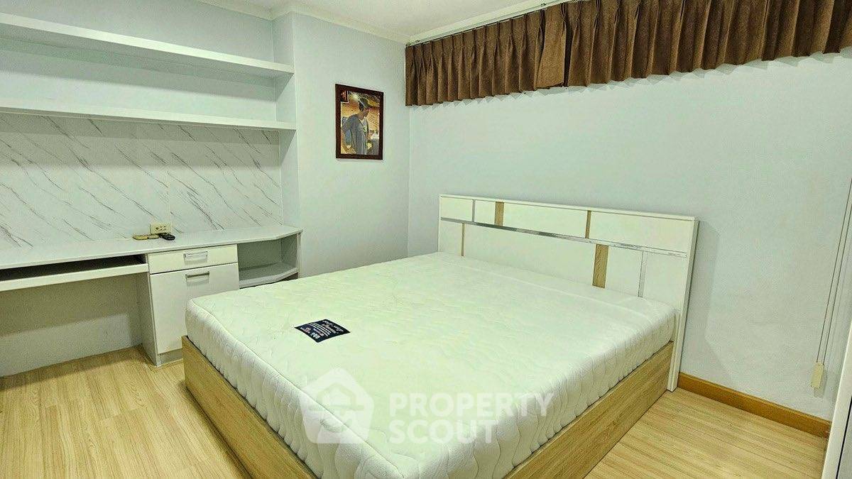 รูป คอนโด 2-ห้องนอน ที่ ศุภาลัย เพลส สุขุมวิท 39 ใกล้ BTS พร้อมพงษ์ (ID 2555834) - รูปที่ 8/9