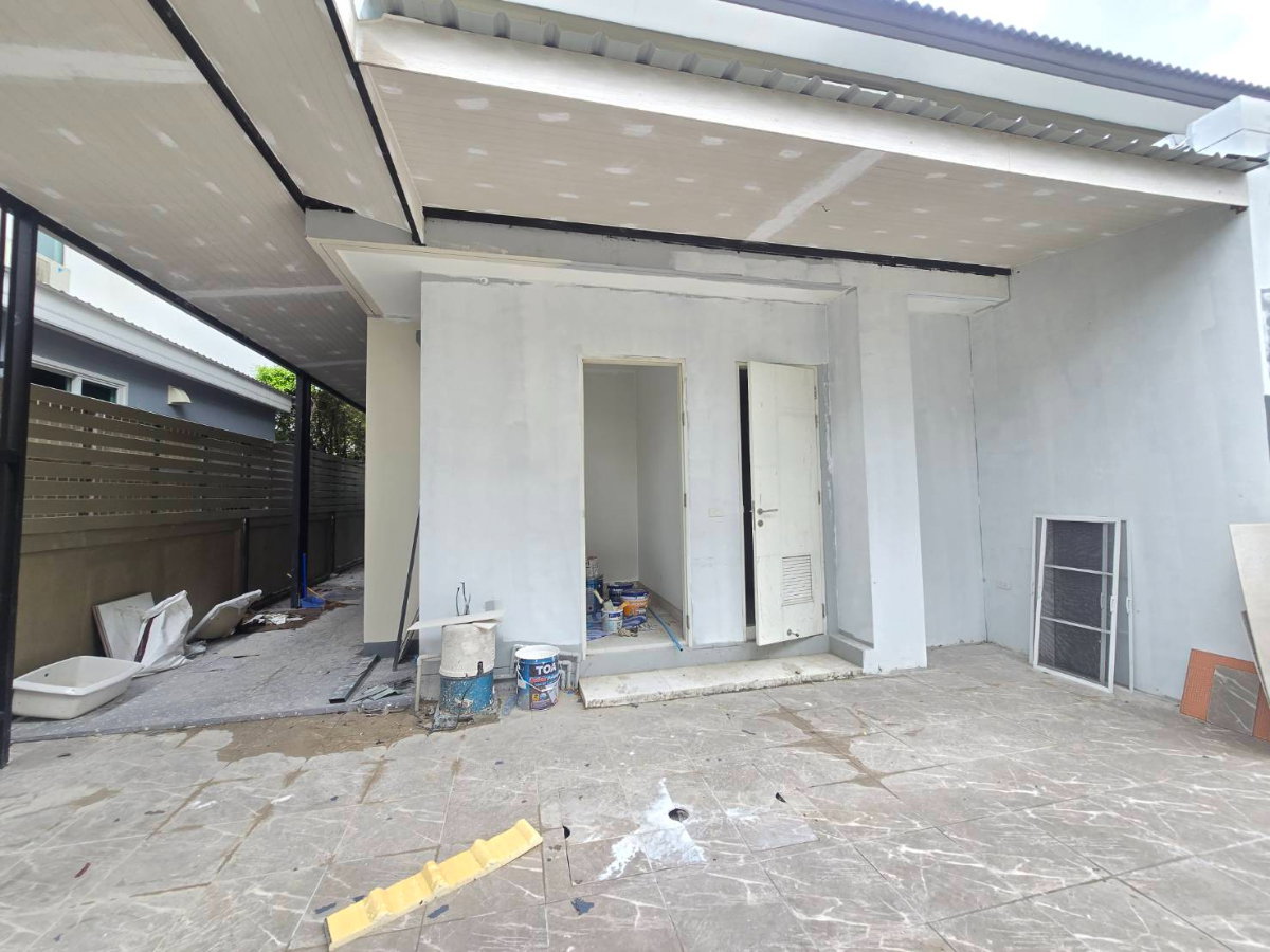 รูป กำลังรีโนเวทใหม่-บ้านเดี่ยวหลังใหญ่ โครงการ ฮาบิเทีย เวนต์ ปัญญาอินทรา Habitia Vent Panyaindra คลองสามวา กว้างมากๆ ราคาถูกคุ้ม - รูปที่ 17/31