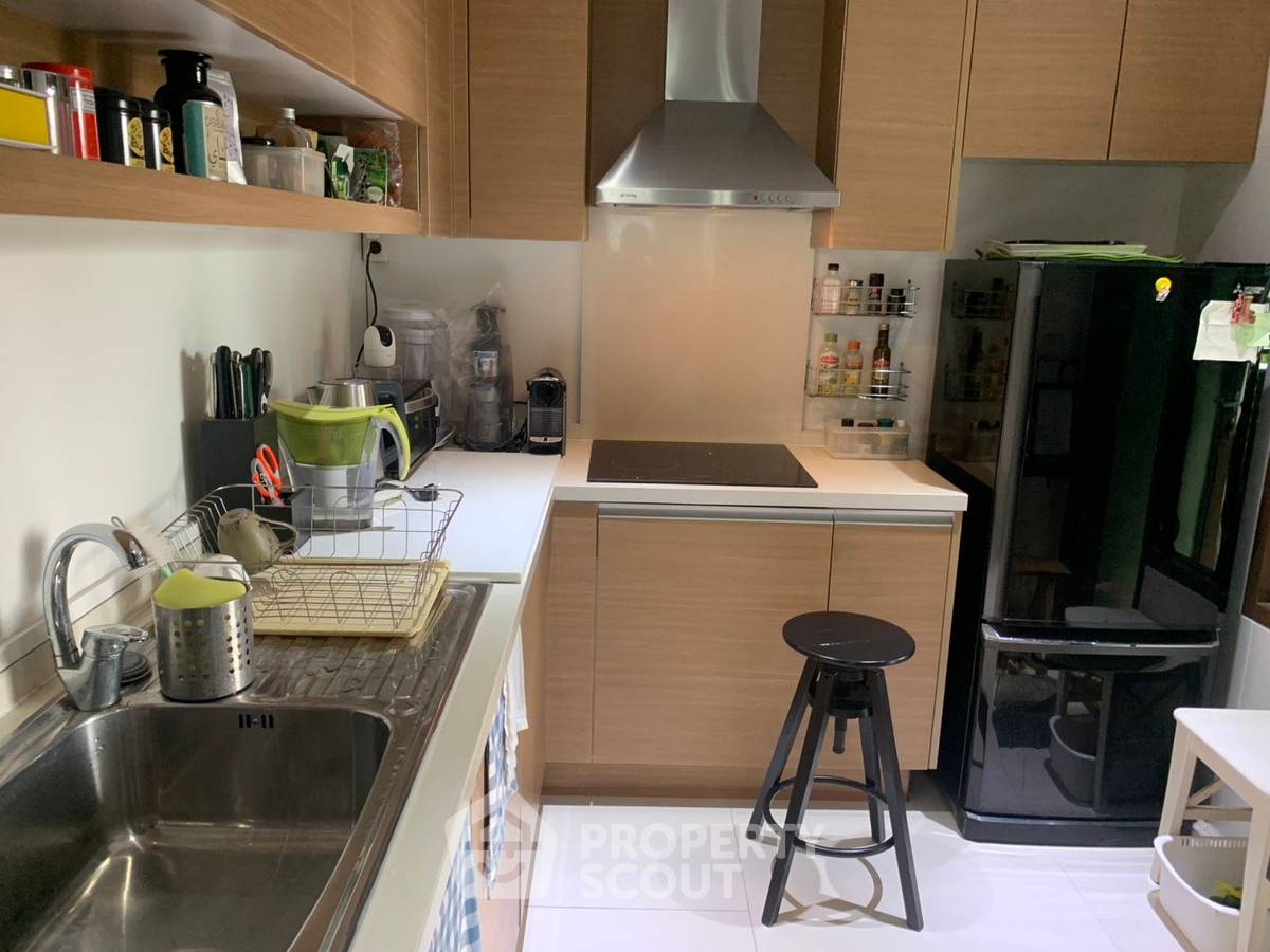 picture 3-BR Condo at The Emporio Place near BTS Phrom Phong (ID 2995774) - 24/27