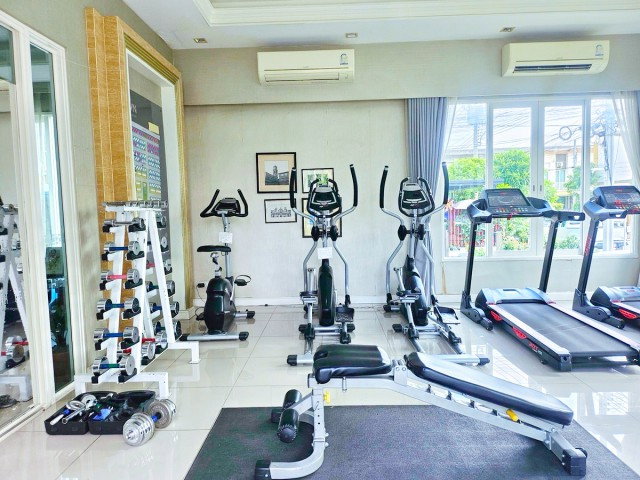รูป ตลาดลานบุญ 700 ม. ตรงข้ามโรบินสัน ลาดกระบัง 600ม. ทาวน์โฮม 2 ชั้นหลังมุม 3 นอน 2 น้ำ 20 ตร.วา. - รูปที่ 4/8