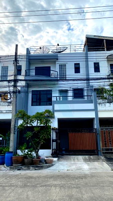 Townhouses for rent Bang Na Tai : 📌 For Rent 3-story Townhouse PRIME PLACE 105 4 bedroom 5 bathroom