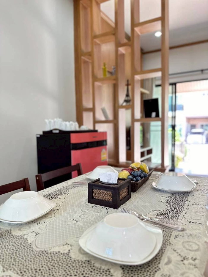 รูป บ้านแฝดสไตล์โมเดิร์นล้านนา ✨ หิ้วกระเป๋าเข้าอยู่ได้เลย คุ้มที่สุดในโซนสันทราย! - รูปที่ 5/17