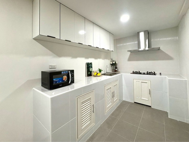 picture 🏙️ For Rent: 3-story Townhouse, Ratchada Niwet Soi 4. Pets (small animals) allowed. 📍 - 9/15