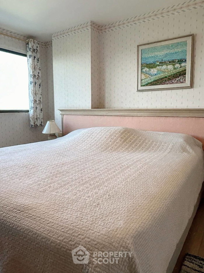 picture 2-BR Condo at Baan Rabiang Chan close to The Venezia (ID 2993158) - 6/12