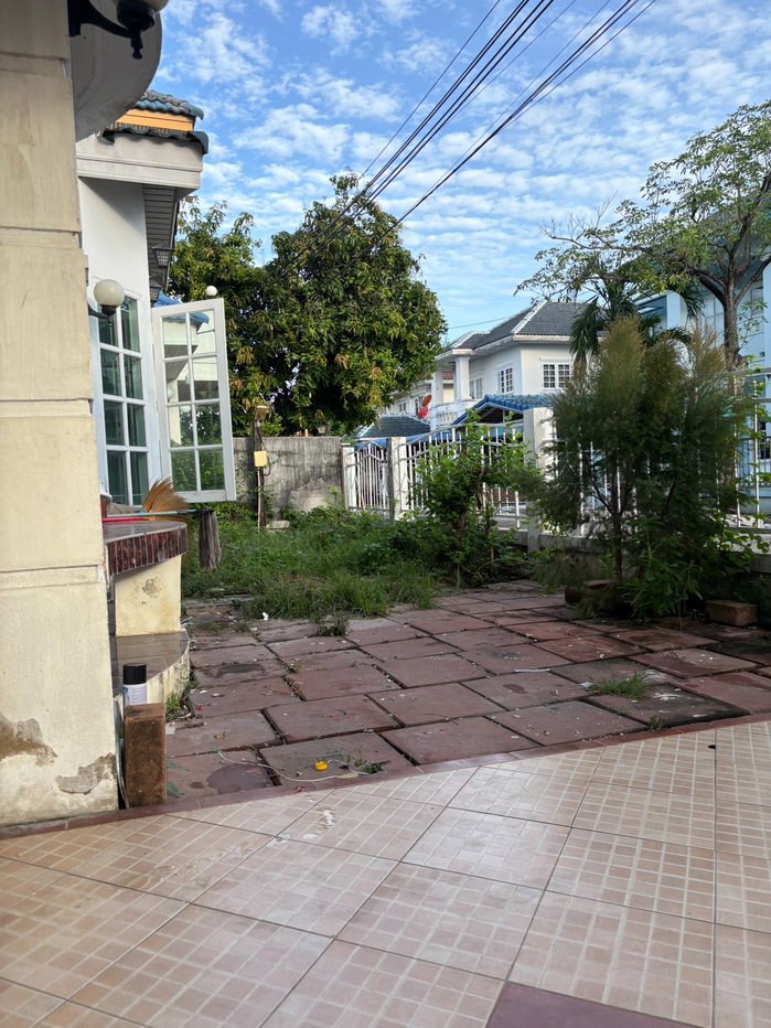 รูป ขายบ้านเดี่ยวหมู่บ้าน มณีรินทร์ รัตนาธิเบศร์ 50 ตารางวา เหมาะกับ Renovate - รูปที่ 15/16