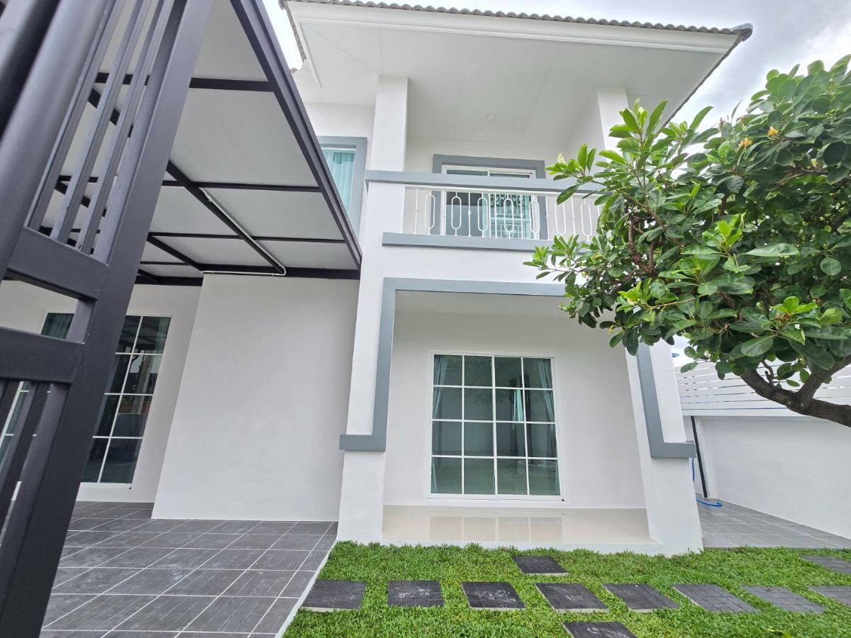 รูป บ้านเดี่ยวหลังมุมใน ทำเลดีเยี่ยม หมู่บ้าน ลลิลแลนซีโอ วงแหวน-รามอินทรา ถนนเลียบคลองสอง คลองสามวา รีโนเวทใหม่ แต่งสวยมาก พร้อมอยู่ มีเฟอร์นิเจอร์ - รูปที่ 14/49