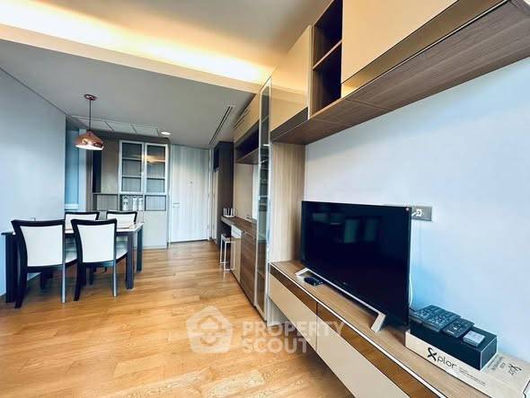 รูป คอนโด 2-ห้องนอน ที่ เดอะ ลุมพินี 24 ใกล้ BTS พร้อมพงษ์ (ID 2992528) - รูปที่ 2/14