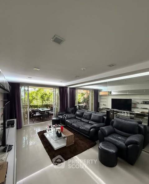 picture 2-BR Condo at Fragrant 71 Condominium near BTS Phra Khanong (ID 2995705) - 2/15