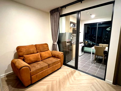 คอนโดให้เช่า : Condo for RENT : Ideo O2  𝐒𝐢𝐳𝐞 :  34 sqm.  𝐓𝐲𝐩𝐞 : 1 Bed / 1 Bath / City view 𝐅𝐥𝐨𝐨𝐫 : 25th     Fully furnished