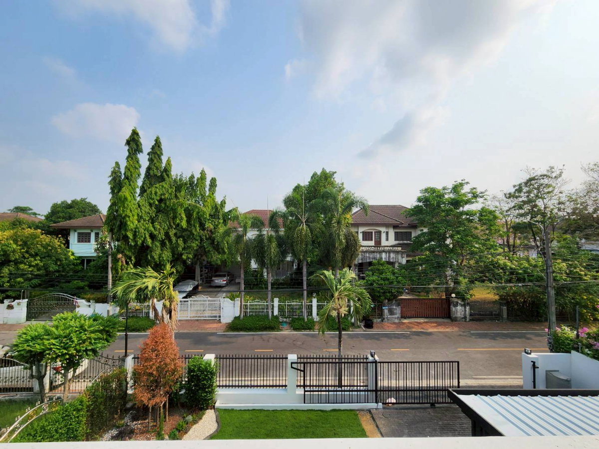 รูป ขายบ้านรีโนเวทใหม่ โครงการ ลดาวัลย์ ปิ่นเกล้า (Ladawan Pinklao) แบรนด์ L&H เนื้อที่ 117 ตร.ว. ใกล้มหาวิทยาลัยมหิดล และเซ็นทรัลศาลายา - รูปที่ 20/20