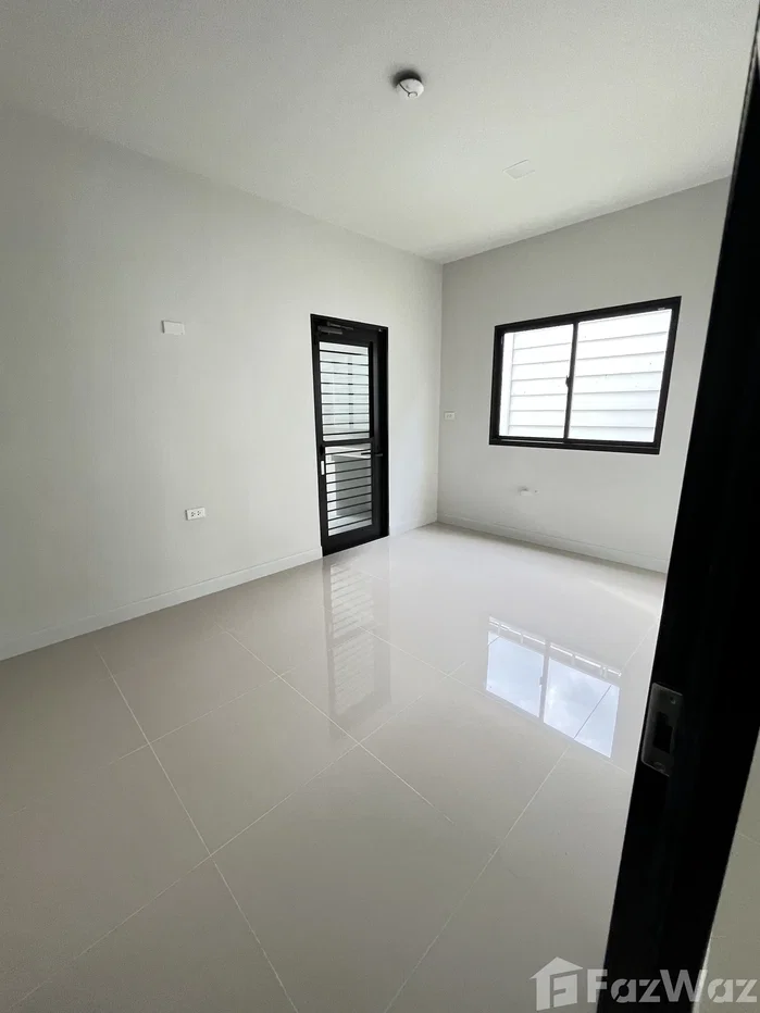 รูป บ้านเดี่ยวหรู 100 ตรว โซนทวีวัฒนา 5629185 - รูปที่ 7/21