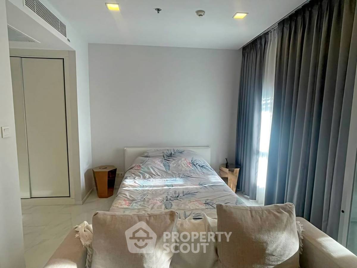 รูป คอนโด 1-ห้องนอน ที่ ไฮด์ สุขุมวิท11 ใกล้ BTS นานา (ID 2993349) - รูปที่ 3/5
