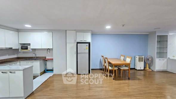 รูป คอนโด 2-ห้องนอน ที่ ศุภาลัย เพลส สุขุมวิท 39 ใกล้ BTS พร้อมพงษ์ (ID 2555834) - รูปที่ 2/9