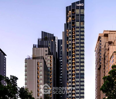 Condos for sale : 1-BR 34 Sqm Condo At Ideo Sathorn-Wongwian Yai, 200m to BTS Wongwian Yai (ID 2995483)