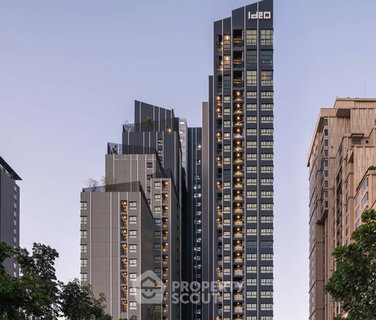 1-BR Condo at Ideo Sathorn-Wongwian Yai near BTS Wongwian Yai (ID 2995483)
