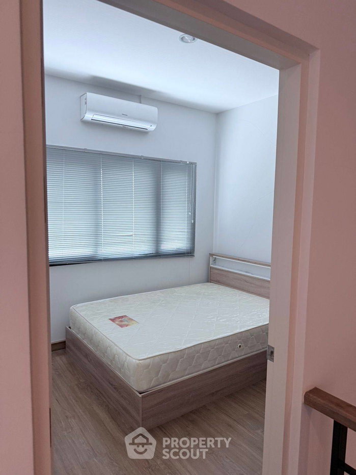 picture 4-BR House in Khlong Chan (ID 2993800) - 9/10