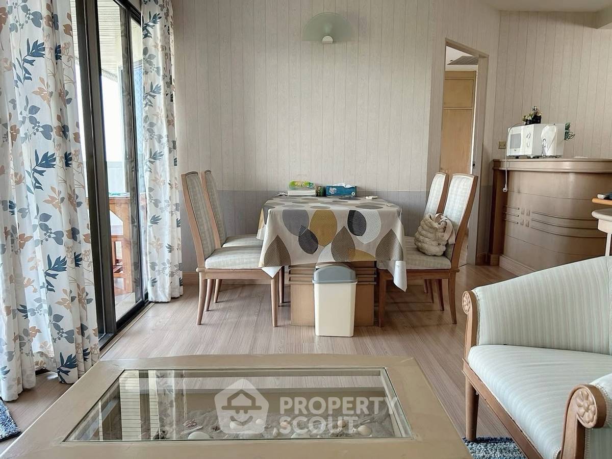 picture 2-BR Condo at Baan Rabiang Chan close to The Venezia (ID 2993158) - 4/12