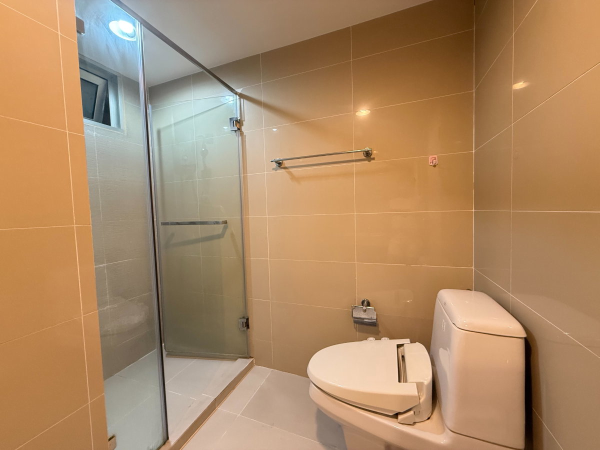 picture Condo For Rent!!Belle Grand Rama9 - 17/35