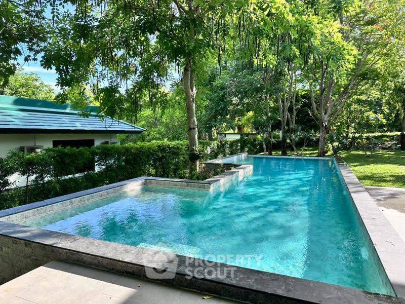 รูป วิลล่า 4-ห้องนอน ใกล้ เมืองพัทยา (ID 2993141) - รูปที่ 17/18