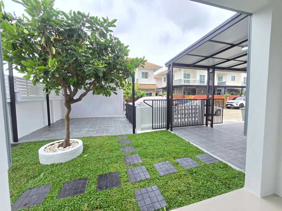 รูป บ้านเดี่ยวหลังมุมใน ทำเลดีเยี่ยม หมู่บ้าน ลลิลแลนซีโอ วงแหวน-รามอินทรา ถนนเลียบคลองสอง คลองสามวา รีโนเวทใหม่ แต่งสวยมาก พร้อมอยู่ มีเฟอร์นิเจอร์ - รูปที่ 13/49