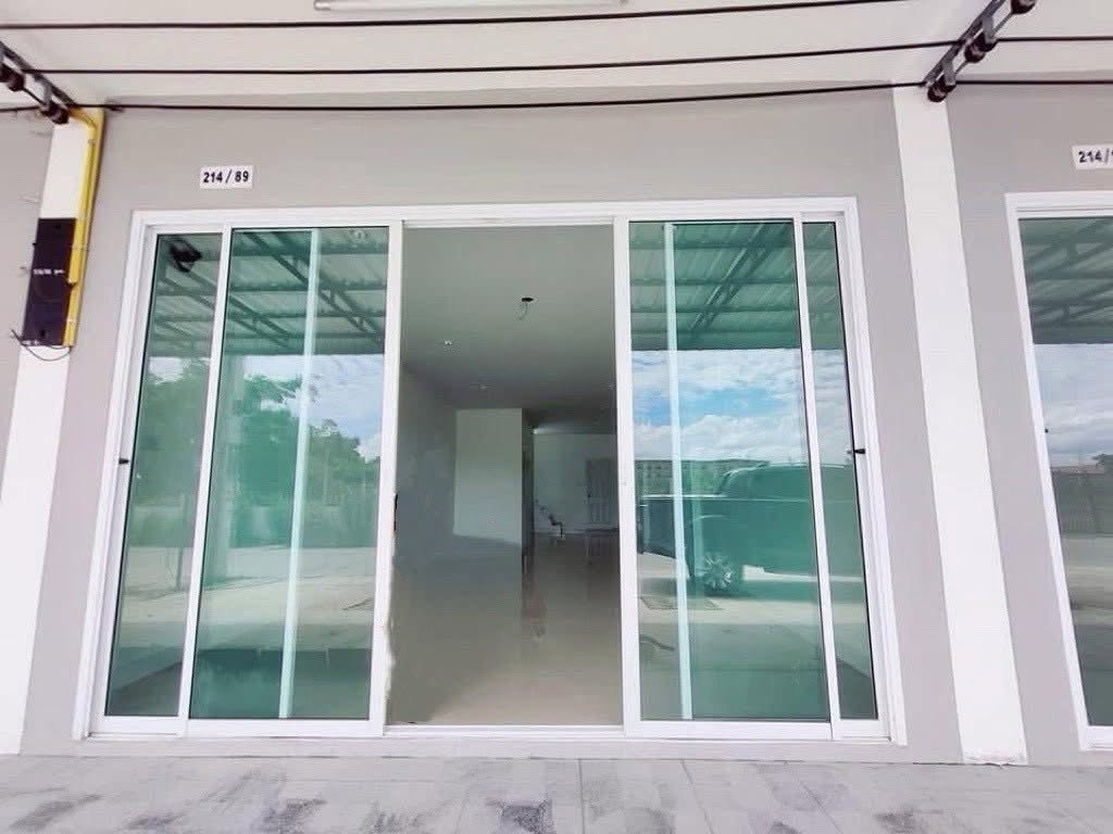 รูป ให้เช่าทาวน์โฮมใหม่ ตลาดหัวสนามบิน เครือสหพัฒน์ ศรีราชา - รูปที่ 2/11