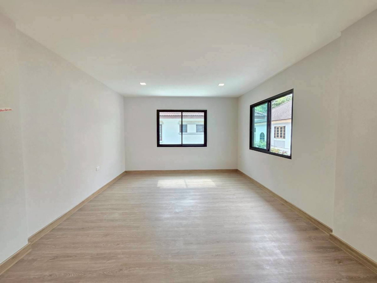รูป ขายบ้านรีโนเวทใหม่ โครงการ ลดาวัลย์ ปิ่นเกล้า (Ladawan Pinklao) แบรนด์ L&H เนื้อที่ 117 ตร.ว. ใกล้มหาวิทยาลัยมหิดล และเซ็นทรัลศาลายา - รูปที่ 11/20