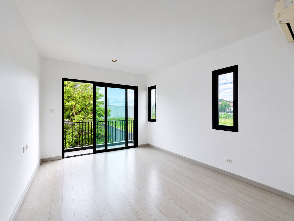 รูป ขายบ้านเดี่ยวหลังมุม Britania Srinakarin บ้านใหม่ ไม่เคยเข้าอยู่ ใกล้รถไฟฟ้าสายสีเหลือง สถานีศรีด่าน พร้อมพื้นที่รอบบ้านกว้างกว่าบ้านมาตรฐาน - รูปที่ 13/29