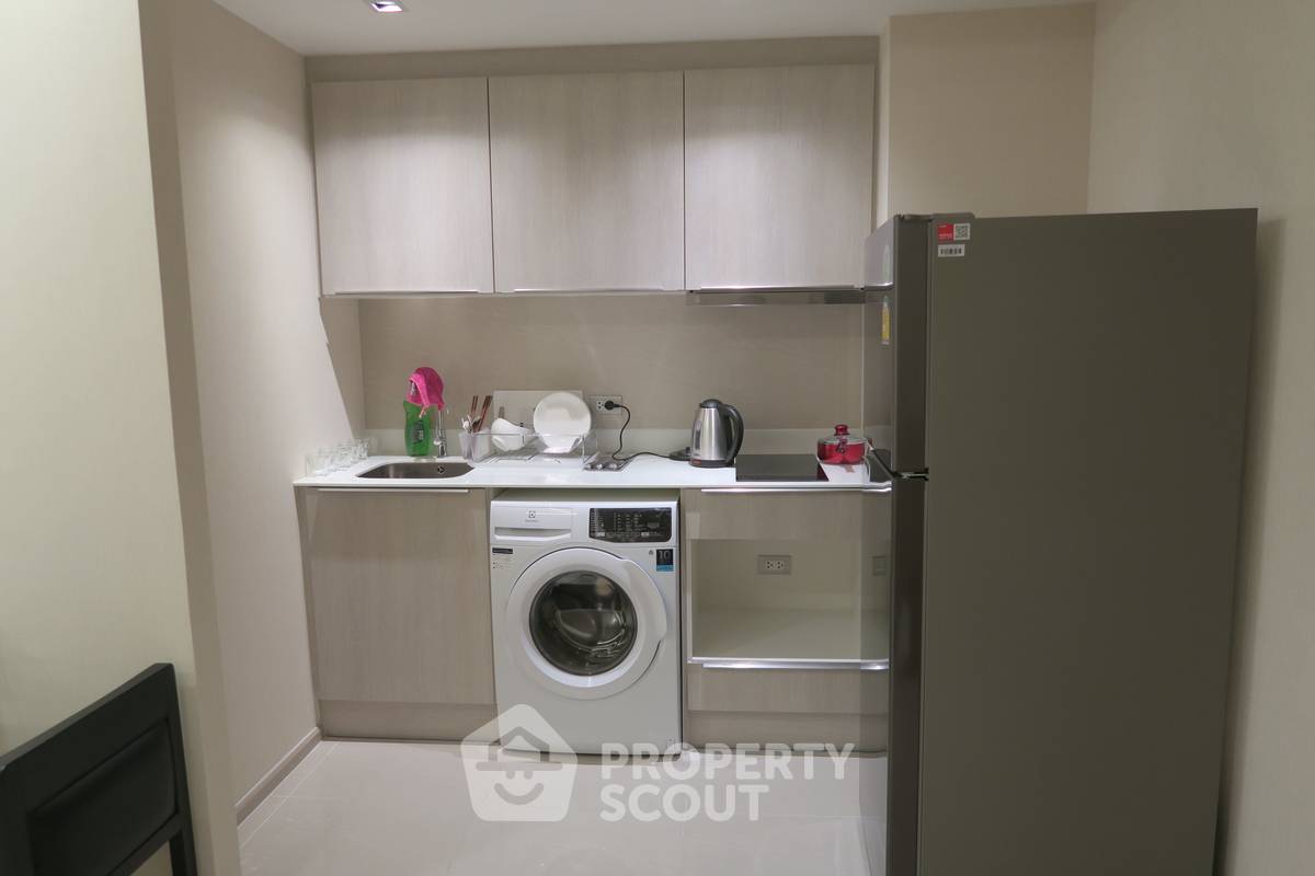 รูป คอนโด 1-ห้องนอน ที่ วีธารา สุขุมวิท 36 ใกล้ BTS ทองหล่อ (ID 2336122) - รูปที่ 2/3