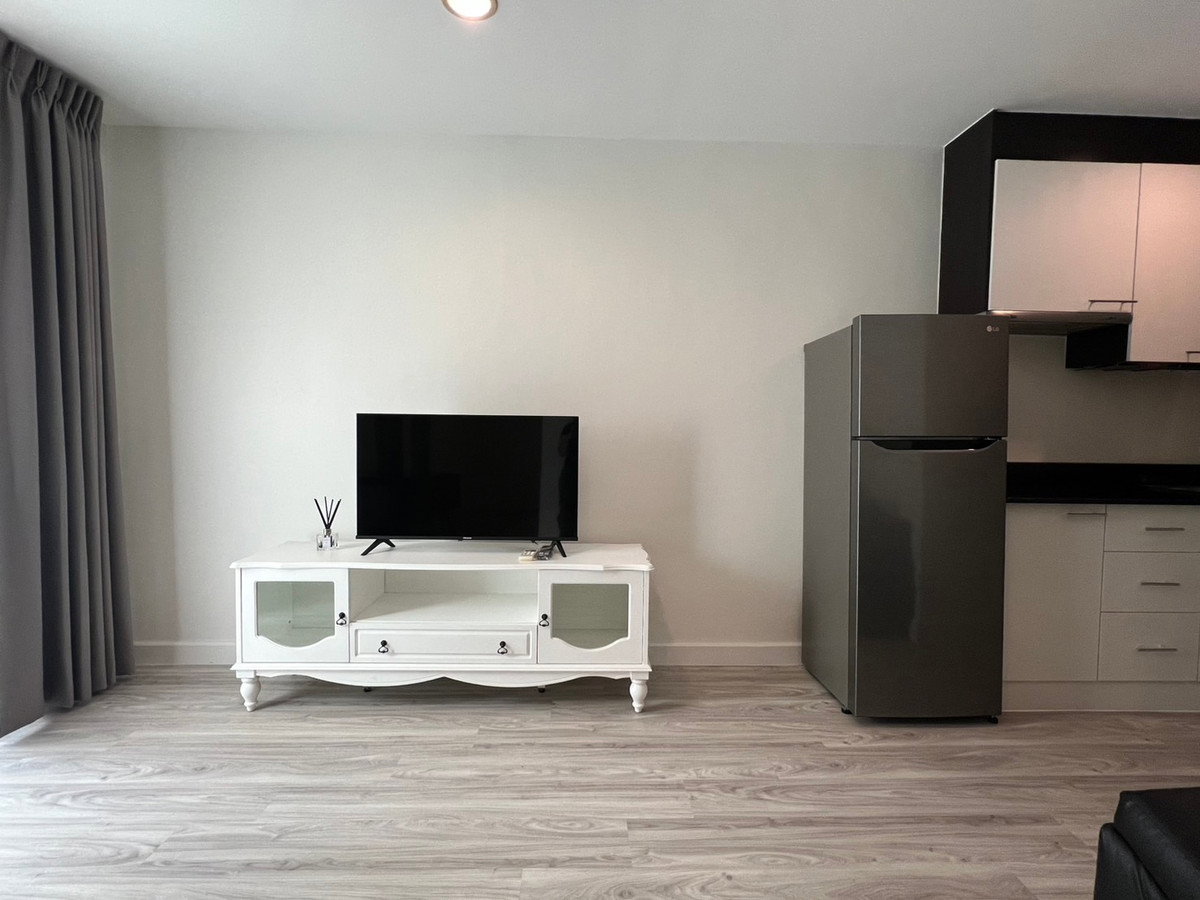 picture  For Rent The Amethyst 39 Condominium 2bed  2 bathroom 35,000 - 4/8