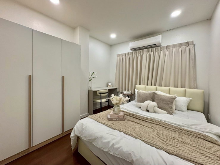picture 🏙️ For Rent: 3-story Townhouse, Ratchada Niwet Soi 4. Pets (small animals) allowed. 📍 - 8/15