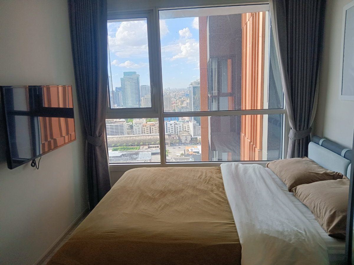 picture XT HuaiKhwang | 1 Bed 35 Sq.m. | 28th FL., **Rent 22,000 THB** Viewing Add Line ID : @property.ma - 16/18