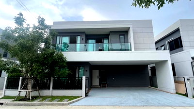 เช่าบ้านเดี่ยว สนามบินสุวรรณภูมิ : ให้เช่า บ้านเดี่ยว เซนโทร บางนา ใกล้ห้างเมกะ