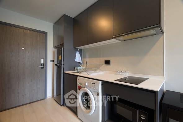 picture 1-BR Condo at Venio Sukhumvit 10 near BTS Asok (ID 2995621) - 4/9