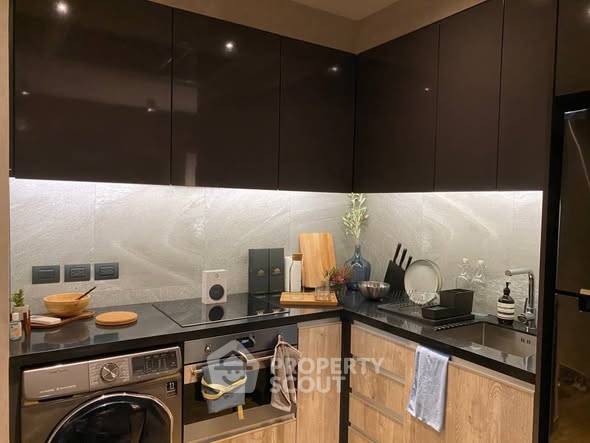รูป คอนโด 2-ห้องนอน ที่ เดอะ ลอฟท์ อโศก ใกล้ MRT เพชรบุรี (ID 2995646) - รูปที่ 4/18