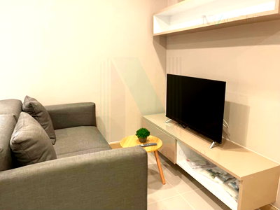 คอนโดให้เช่า : ให้เช่าคอนโด ดิ เอซ เอกมัย อาคาร 1 ชั้น 6 1 ห้องนอน ขนาด 45.00 ตรม ใกล้ โรงเรียนนานาชาติเอกมัย