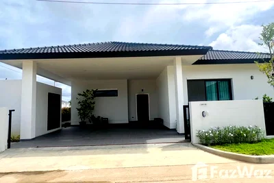 Houses for sale Bang Lamung Chonburi : Brand New 3 Bed Pool Villa in a Gated Community for Sale! 1912065