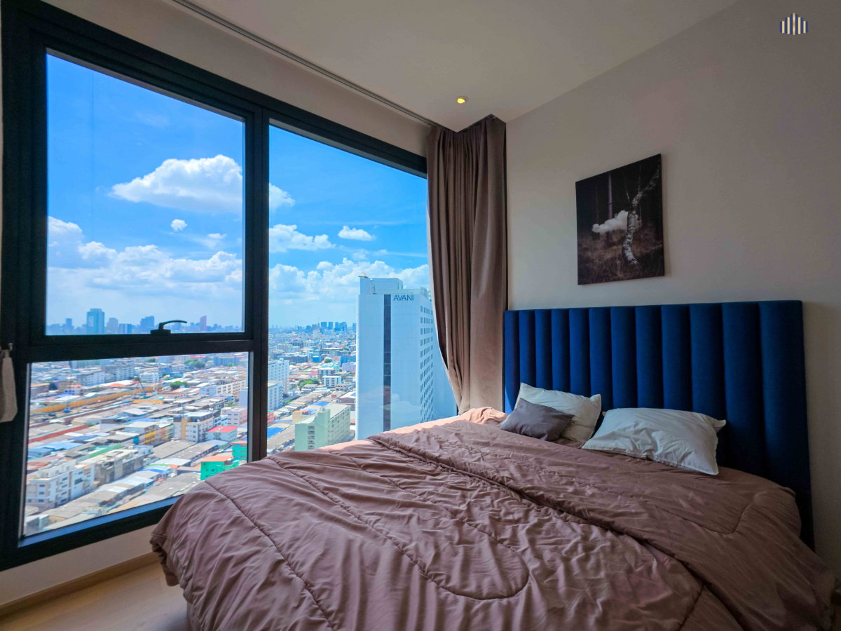 รูป ตำแหน่งวิวดีที่สุดในโครงการ 180° รัชดา Skyline! มีเพียงห้องเดียวต่อชั้น!! ขายคอนโด แอชตัน อโศก-พระราม 9 2 ห้องนอน 2 ห้องน้ำ 69.20 ตร.ม - รูปที่ 4/17