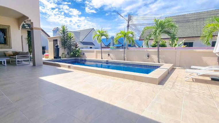 picture Pool Villa for Rent Mabprachan East Pattaya 3 Bedroom - 12/14