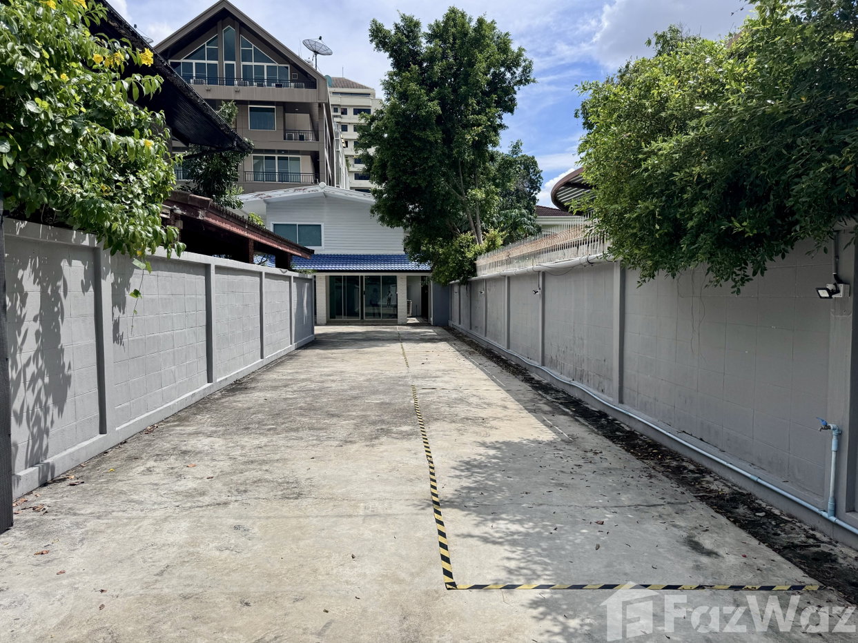 รูป บ้านเดี่ยวให้เช่า 2 ห้องนอน ใน คลองตันเหนือ, กรุงเทพมหานคร 1958857 - รูปที่ 2/7