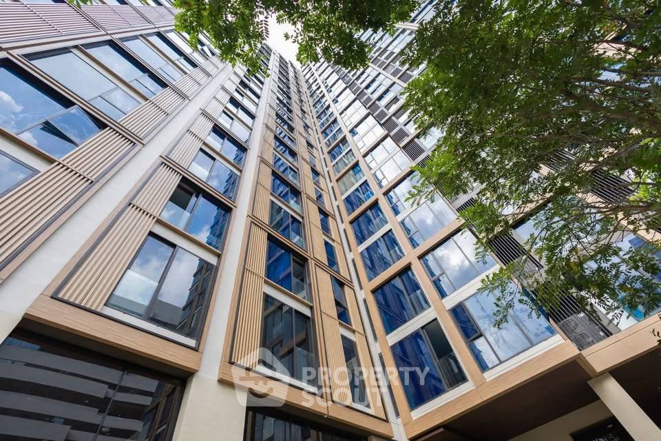 picture 2-BR Condo at ROMM CONVENT near BTS Sala Daeng (ID 2995817) - 3/9
