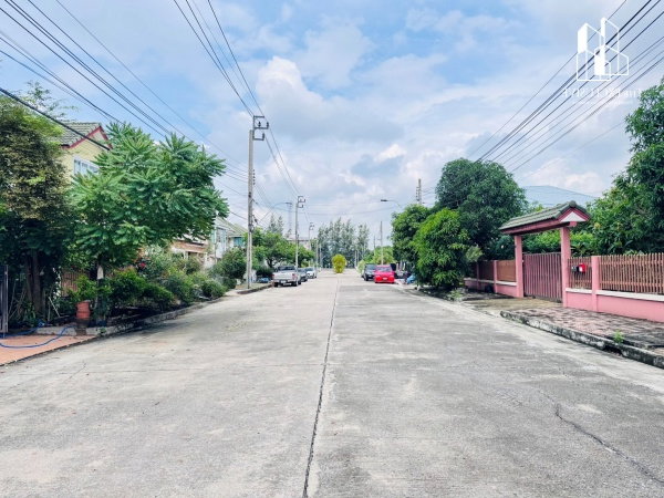 รูป ขายบ้านเดี่ยว หมู่บ้านดิเอมเมอรัลด์ การ์เด้น 4 แอนด์ สปอร์ตคลับ ติดถนนราชพฤกษ์ 67.4 ตรว 3 นอน 3น้ำ - รูปที่ 2/9