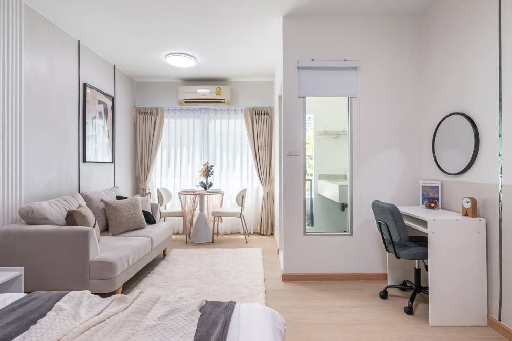 picture A Space Sukhumvit 77 💰 Only THB 1.39 Million | Free Transfer Fee ✨ Pool View Studio | Fully Furnished | Ready to Move In - 9/10