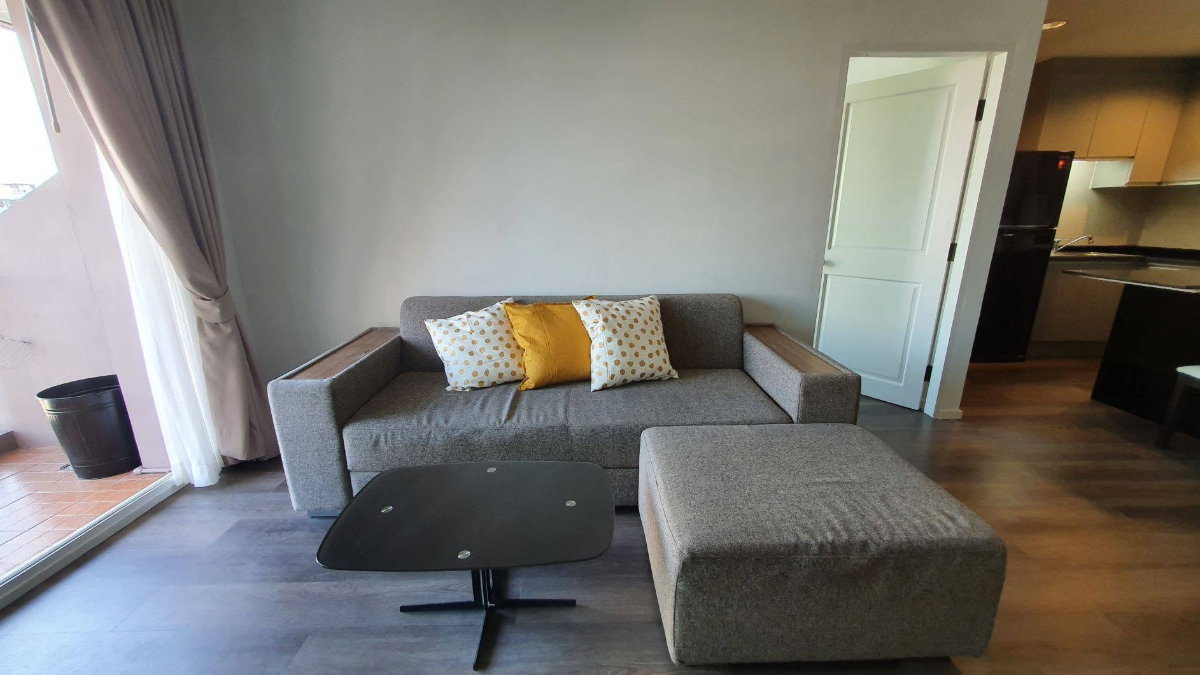 รูป RS6459 ให้เช่า คอนโด Low Rise Serene Place Sukhumvit 24 ใกล้ BTS พร้อมพงษ์ - รูปที่ 3/7