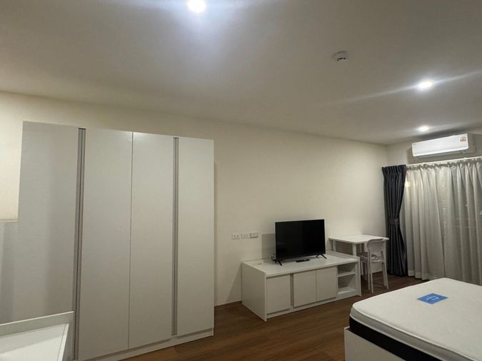 🔥 ถูกจริง! ห้องใหญ่ 30 ตร.ม. เพียง 7,480 บาท/เดือน 🔥 🏡 ให้เช่า ลุมพินี คอนโดทาวน์ เอกชัย 48