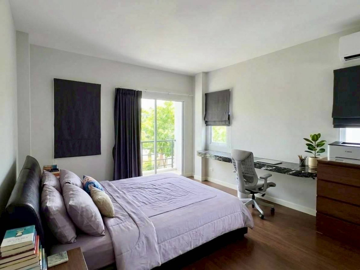 รูป ขายบ้านเดี่ยว 2 ชั้น 3 ห้องนอน บ้านหลังมุม โครงการ สราญสิริวงแหวน-ประชาอุทิศ หัวมุม - รูปที่ 5/14