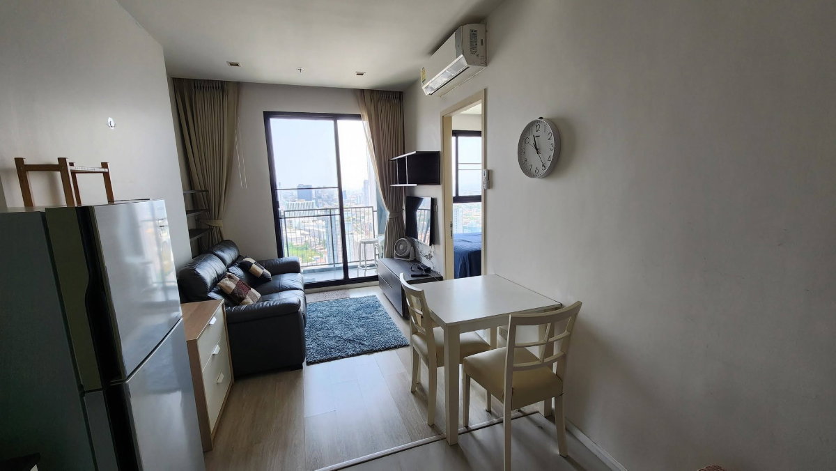 picture Code: 26KJ3080 for rent Quinn Ratchada 17 🔥🔥 Line ID: @kjcondo (with @)🔥🔥 - 1/15