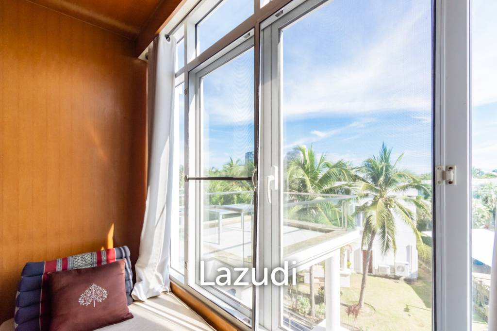 picture BLUE LAGOON : 2 Bed Pool View Condo - 13/21