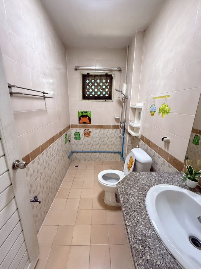 รูป #บ้านเช่าราคาดีที่สุดในย่านคลอง 5‼️ บ้านเดี่ยว 2 ชั้น หลังใหญ่ 72 ตร.วา | 3 ห้องนอน 3 ห้องน้ำ | ค่าเช่าเพียง 🔥 16,000 บาท/เดือน🔥 ราคาดีสุดๆ - รูปที่ 12/19