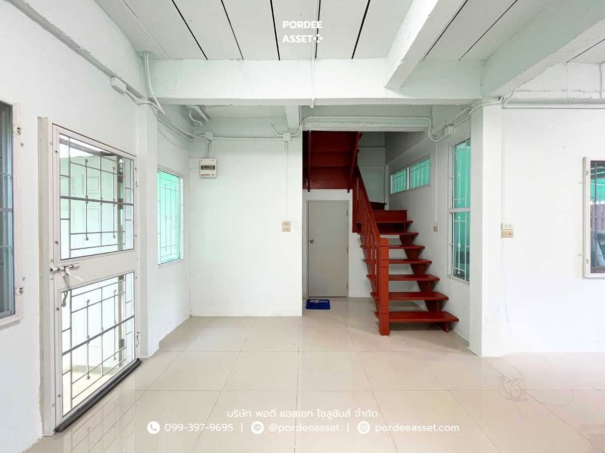 รูป ทาวน์โฮม 2 ชั้น หมู่บ้านบัวทองธานี (ขนาด 24 ตร.ว.) หลังริม บางบัวทอง นนทบุรี : Buathong Thani - รูปที่ 5/20