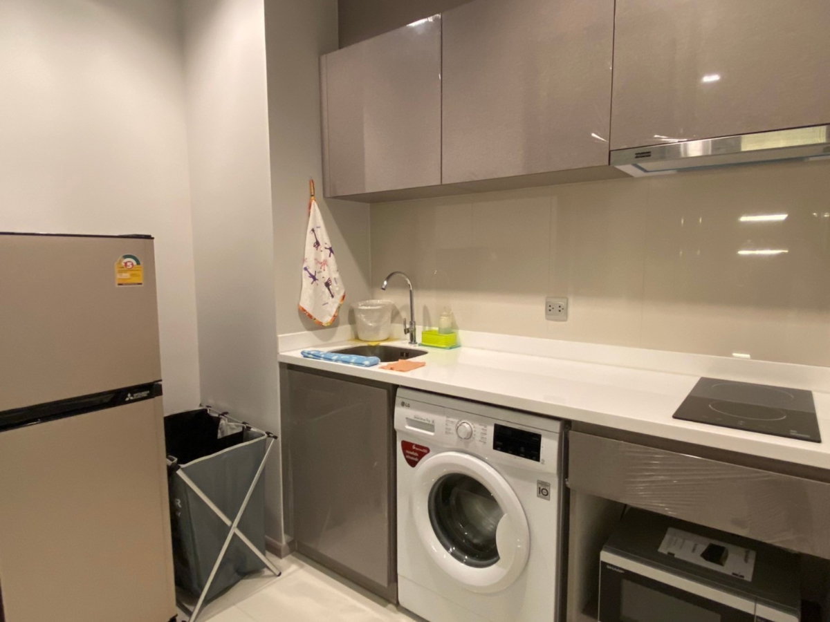 รูป *** ให้เช่าคอนโด : ไลฟ์ อโศก-พระราม9 1 Bedplus ห้องสวย ชั้นสูง บิวท์อินจัดเต็ม ใกล้MRT พระราม9 (Life Asoke-Rama 9) ***  - รูปที่ 5/9